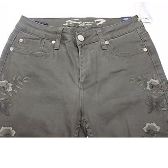 Size 14! Make offer! NWT. ArmyGreen. Seven7. - Picture 3 of 8